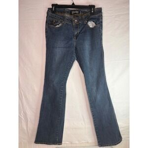 Dereon Womens Medium Wash Fleur De Lis Embroidered Bootcut Jeans Size 9/10